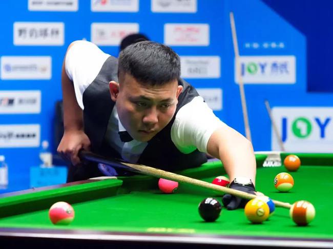 曼城高居榜 曼城高居榜