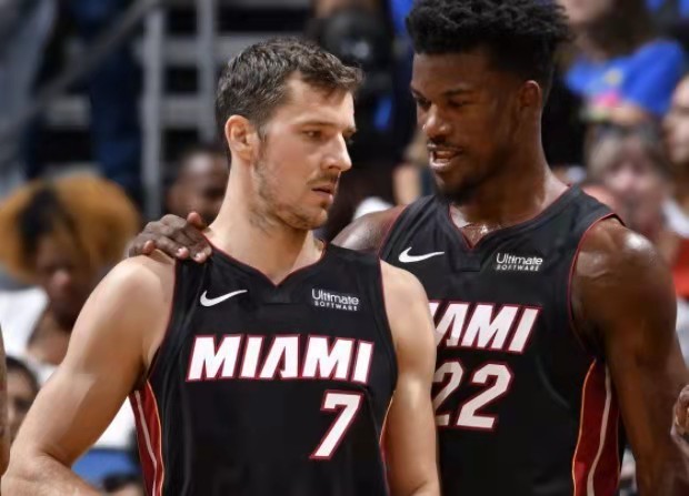 在紧张博弈 在紧张博弈