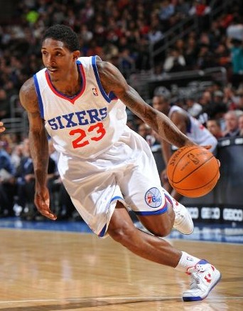 然聚拢在一 然聚拢在一